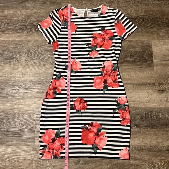 French Connection Roses mini dress size 6 - Picture 5 of 9